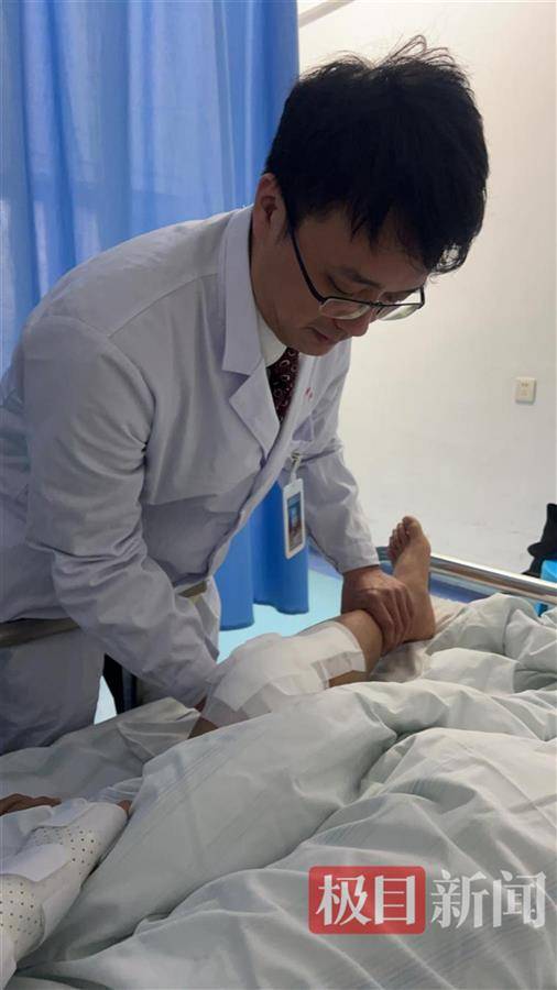 普仁医院精准施治，17岁少年摔跤后交叉韧带断裂获新生，玩耍摔跤引大患，普仁医院拯救17岁少年膝关节