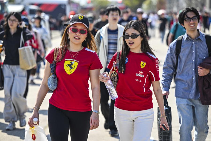 F1上海站：点燃全球车迷激情的速度盛宴 F1上海站：赛场内外的火热与多元魅力
