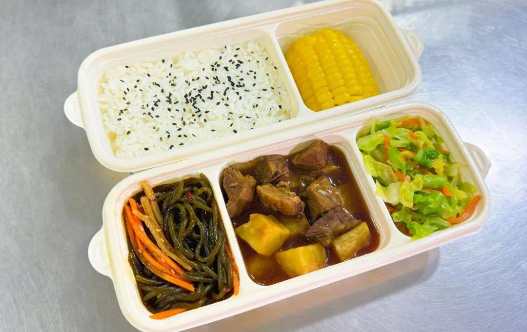 高铁健康饮食攻略：告别高糖高脂，畅享美味旅途