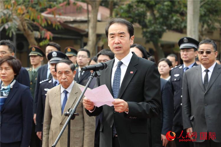 2025清明，中国驻越大使率团缅怀援越抗法抗美英烈