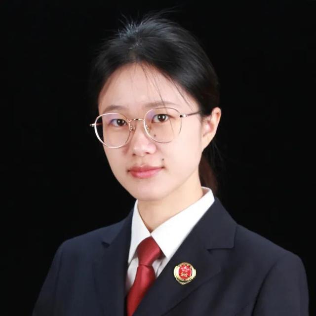 跨越时空的红色对话：静安检察青年传承英烈精神