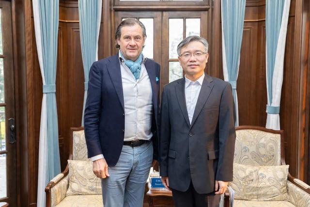 骆大进会见瑞士工程院院长，沪瑞科技合作或迎新局面