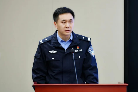 无锡多支部书记党课：展现公安精神风采