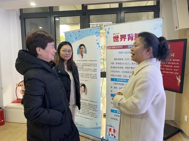 宝山区友谊路街道医“友”直通车：拓宽服务范围，惠及新兴领域群体，医“友”直通车发力，宝山区友谊路街道多阵地开启医疗资源下沉模式