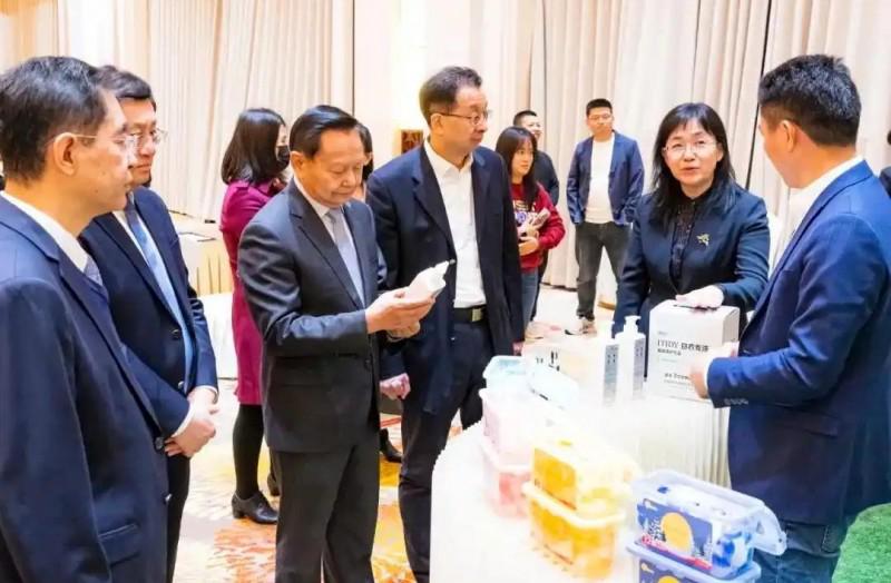 偶爱你洗衣凝珠：用绿色科技重塑洗涤新体验，偶爱你洗衣凝珠：技术破壁引领日化绿色升级之路