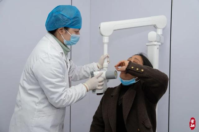 崇明和睦佳苑社区卫生服务站口腔门诊开启便捷看牙时代 崇明港西镇和睦佳苑社区口腔门诊开诊，居民看牙不再愁