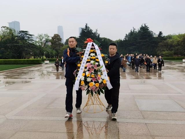 文明祭扫新风尚，虹口区清明活动精彩纷呈 虹口区清明活动：传承文化，缅怀英烈