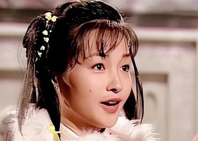 从TVB“御用丫鬟”到摆摊老板娘，陈思齐的人生新赛道，当明星光环褪去，TVB艺人们的别样谋生路