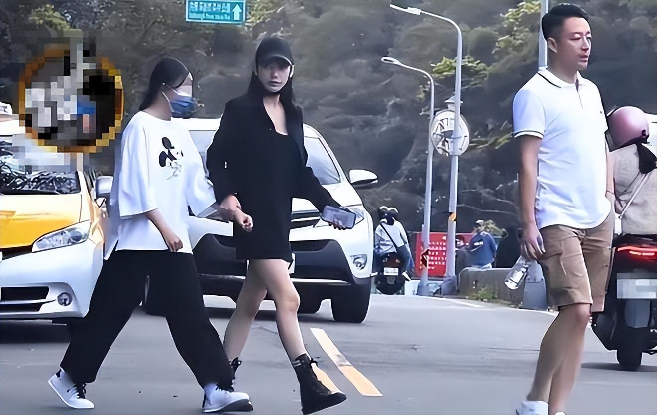 大S走后：家人陷悲伤，马筱梅为孩子撑起温暖天空，大S离世后：徐家沉浸悲痛，孩子在北京开启新生活