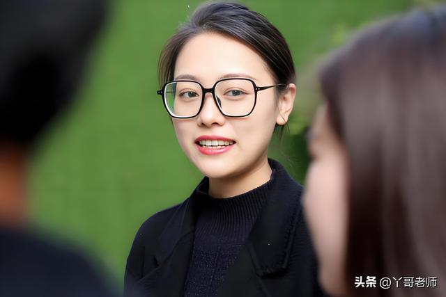 从爱情抉择到教育迷途：一位教师的十年沉浮，10年教育梦碎，她在逃离后找到了答案