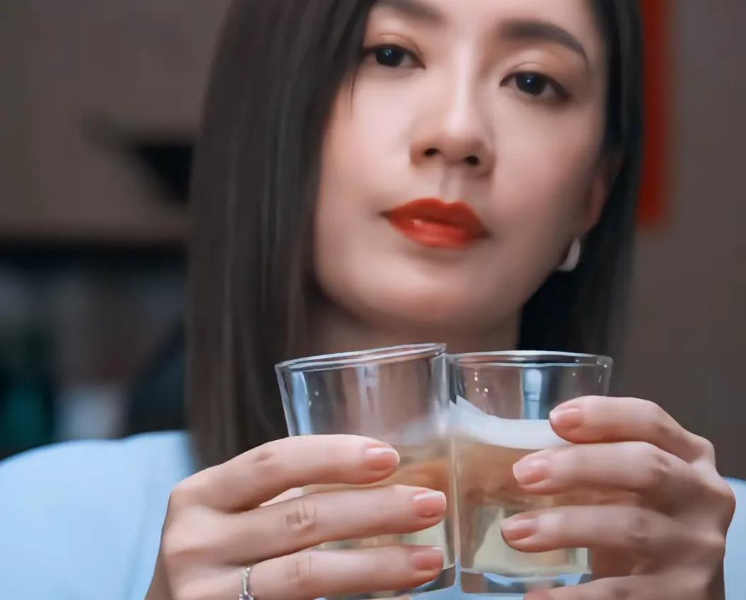 以美之名上线对打，贾静雯姚晨双女主大戏引期待！