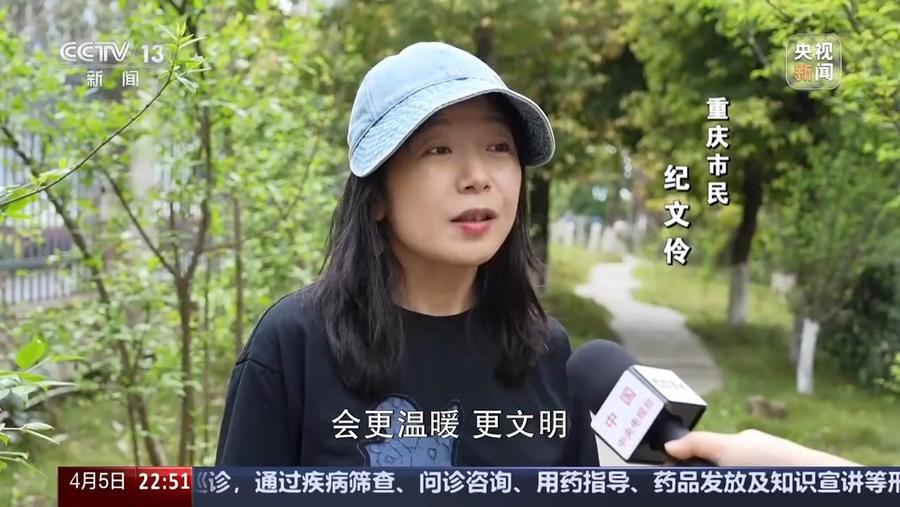 美国顶流“甲亢哥”中国行，解锁多元中国魅力！，“甲亢哥”中国疯狂之旅：用直播打破中外文化隔阂