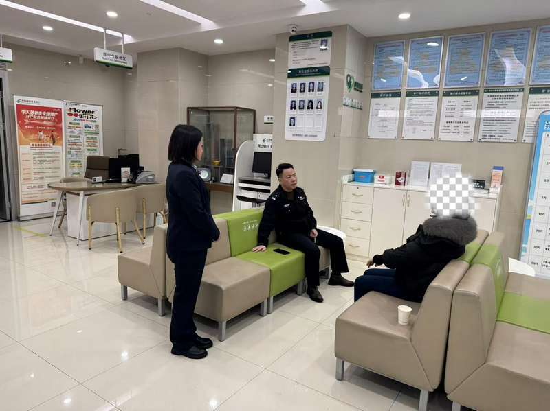 邮储银行仁怀支行火眼金睛，成功拦截15万电信诈骗！，15万失而复得！邮储银行仁怀支行反诈立大功
