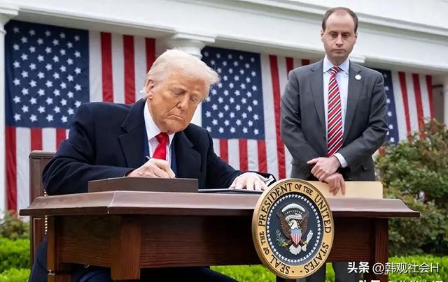 特朗普“对等关税”剑指中国，贸易战风暴来袭！，中美贸易战：特朗普“对等关税”下的激烈博弈