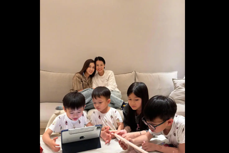 胡杏儿钟嘉欣：事业与家庭双丰收的辣妈典范！，昔日女星回归家庭，胡杏儿钟嘉欣的美满生活！