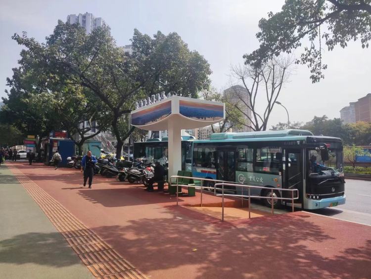 重庆沙坪坝区公交站改造：破解拥堵难题，畅通市民出行