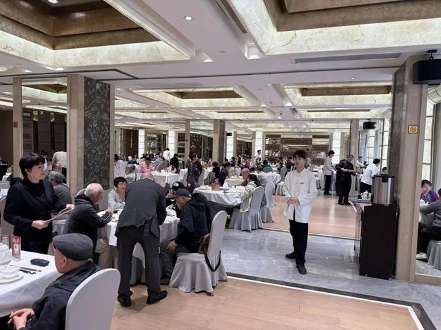 杏花楼9.9元茶点风暴，清明假期火爆来袭！ 9.9元茶点，杏花楼清明小长假“圈粉”无数！