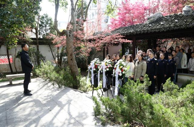 清明祭英烈，岳阳街道党员群众缅怀吴光田烈士