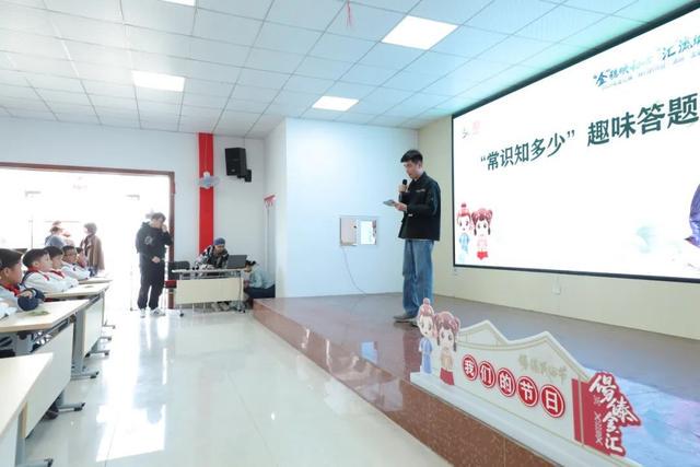 走进金汇镇清明活动，感受传统与红色的魅力，金汇镇清明主题活动，奏响缅怀与新生的乐章