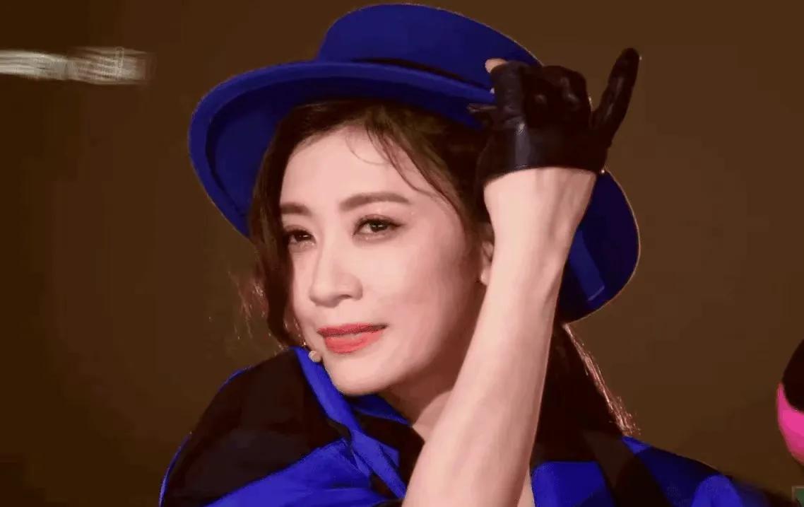 以美之名上线对打，贾静雯姚晨双女主大戏引期待！
