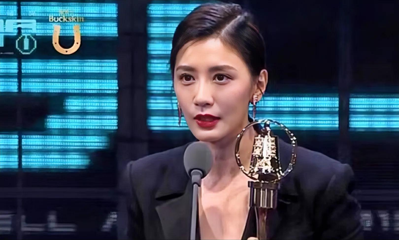 以美之名上线对打，贾静雯姚晨双女主大戏引期待！