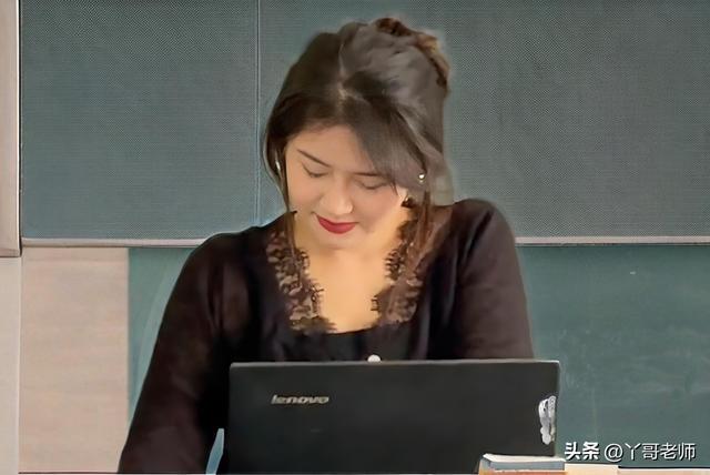 从爱情抉择到教育迷途：一位教师的十年沉浮，10年教育梦碎，她在逃离后找到了答案