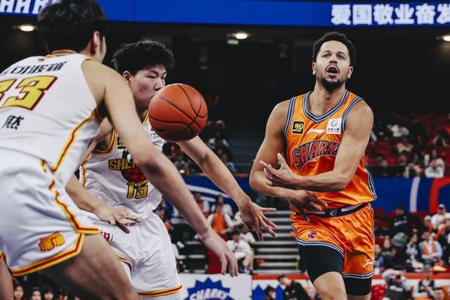 CBA史上最具悬念季后赛，精彩对决即将上演！